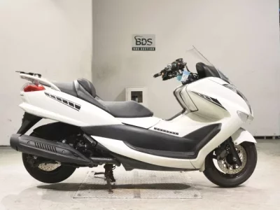 Yamaha MAJESTY 250-4