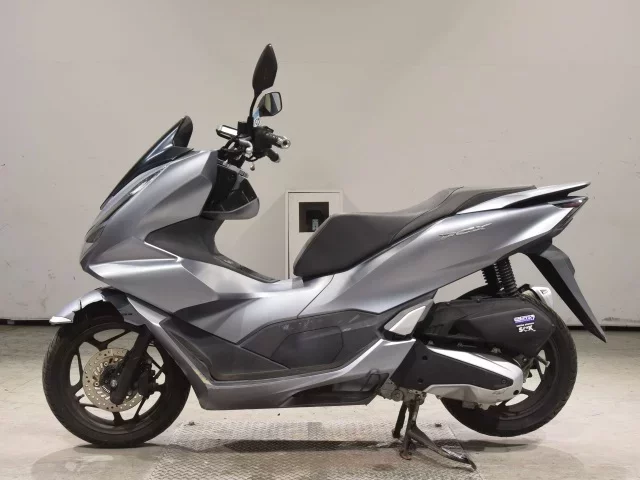 Honda PCX125-4