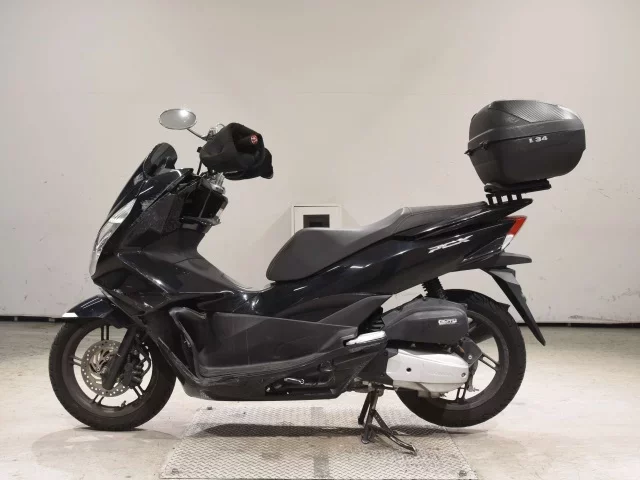 Honda PCX125-2