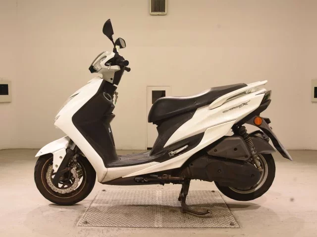 Yamaha CYGNUS 125XSR-3