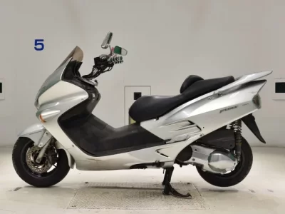 Honda FORZA SHO LOUIS NOT EQUIPPED