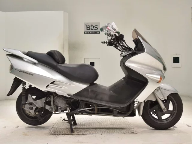 Honda FORZA SHO LOUIS NOT EQUIPPED