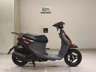 Suzuki LET S4