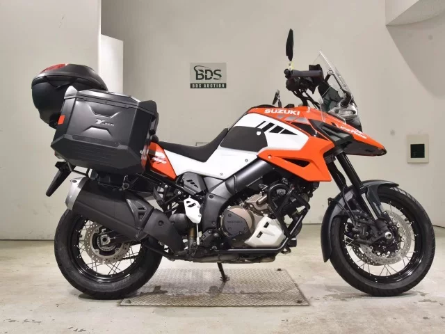 Suzuki V STROM 1050XT лот № 2722 оценка 6  с аукциона в Японии
