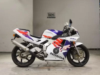 Honda CBR250RR SHO LOUIS NOT EQUIPPED