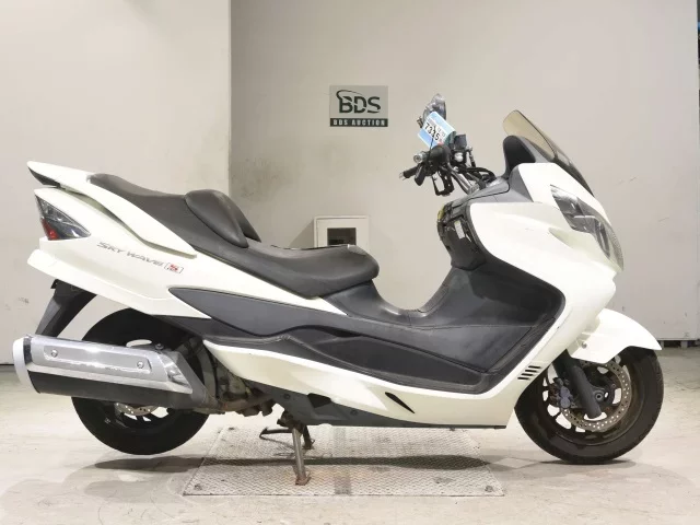 Suzuki SKYWAVE 250S-3