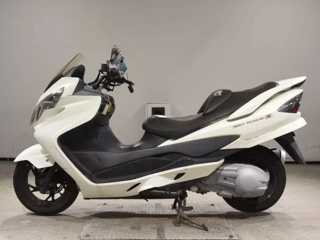 Suzuki SKYWAVE 250S-3