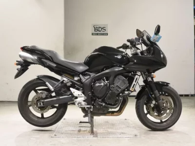 Yamaha FZ-6S FEATHER
