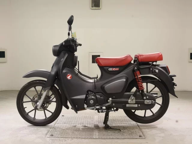 Honda C125