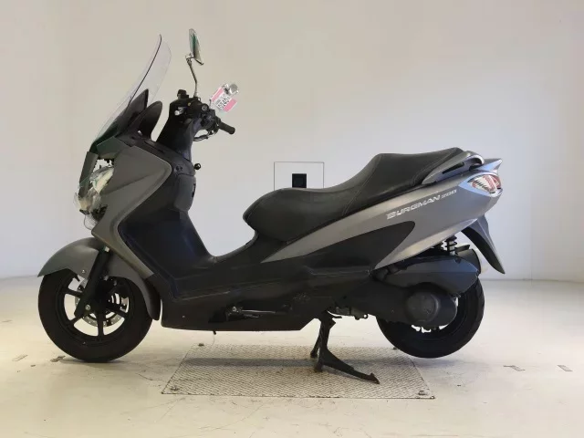 Suzuki BURGMAN200