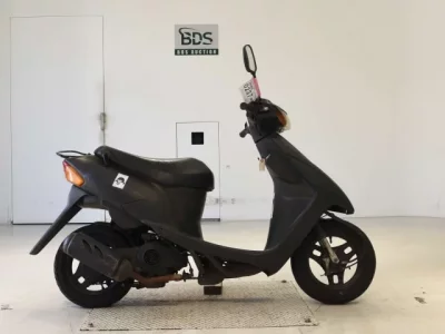 Suzuki LET S2