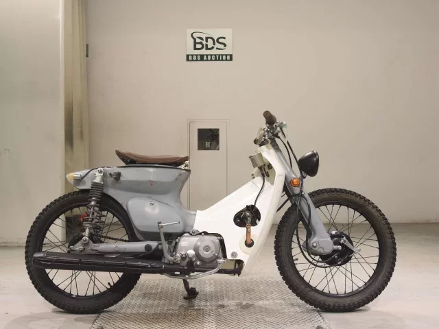 Honda C50