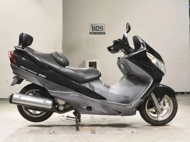 Suzuki SKYWAVE 250-2