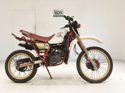 Yamaha DT200R-1 SHO LOUIS NOT EQUIPPED