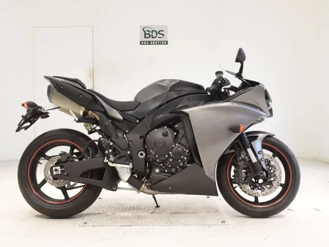 Yamaha YZF-R1 SHO LOUIS NOT EQUIPPED