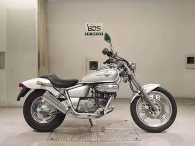 Honda MAGNA 50