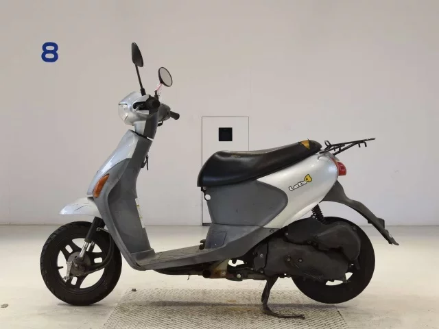 Suzuki LET S4