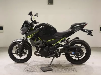 Kawasaki Z400-2  с аукциона в Японии