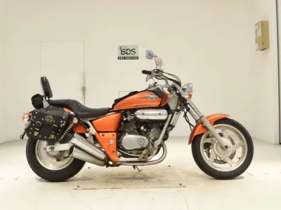 Honda MAGNA 250