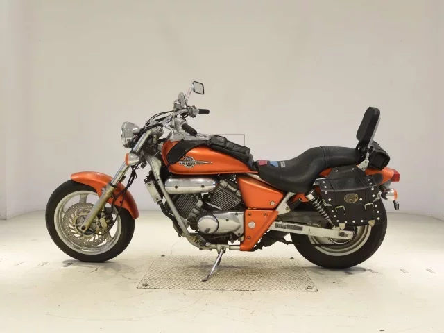 Honda MAGNA 250