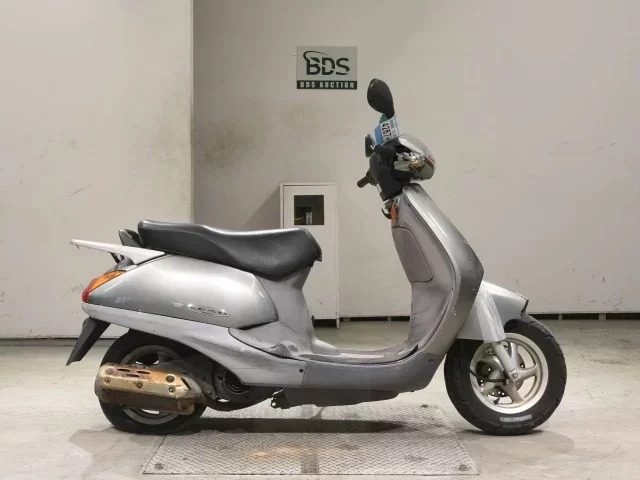 Honda LEAD 100