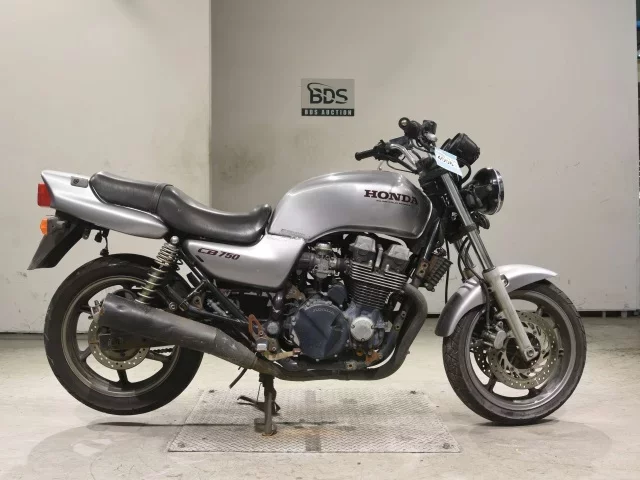 Honda CB750-2K SHO LOUIS NOT EQUIPPED