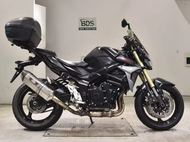 Suzuki GSR750A лот № 2602 оценка 5  с аукциона в Японии