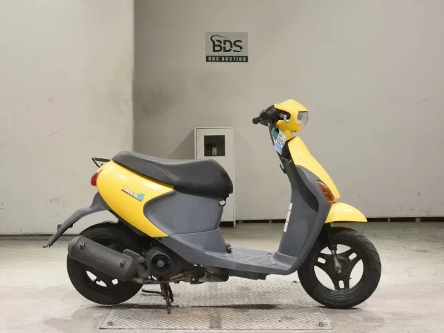 Suzuki LET S4
