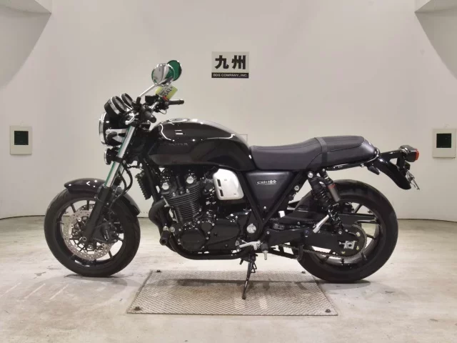 Honda CB1100RS