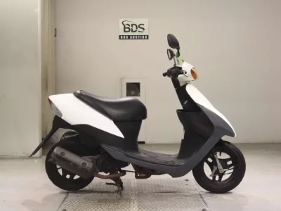 Suzuki LET S2