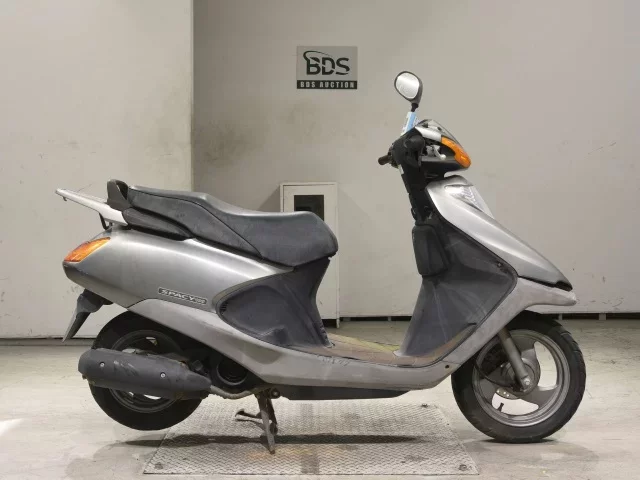 Honda SPACY100