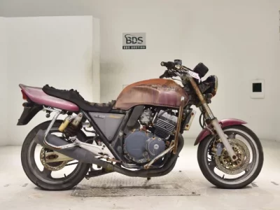 Honda CB400SFK SHO LOUIS NOT EQUIPPED