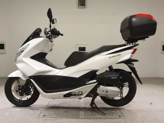 Honda PCX125-2
