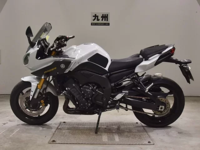 Yamaha FZ8-S