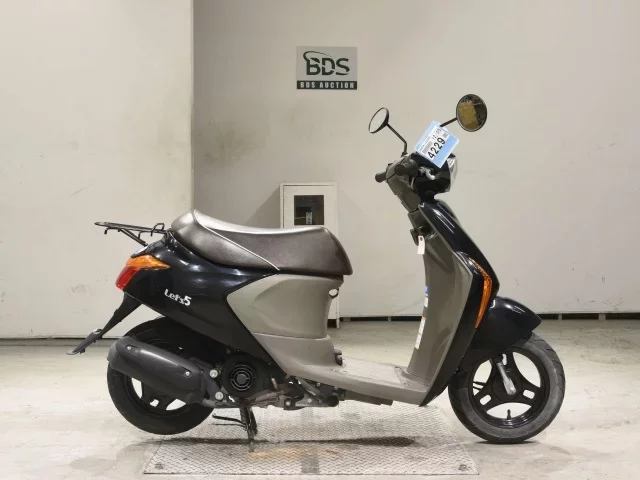 Suzuki LET S5
