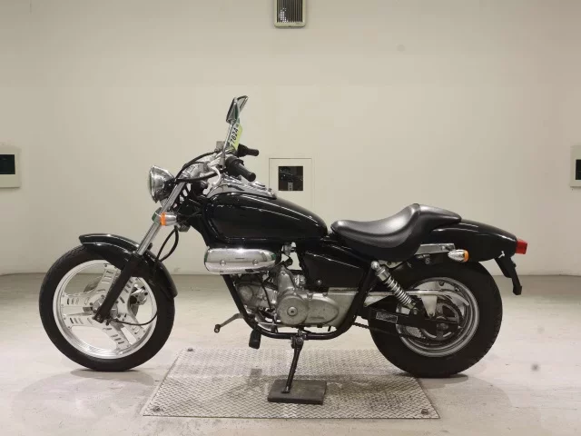 Honda MAGNA 50