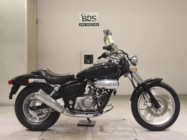 Honda MAGNA 50