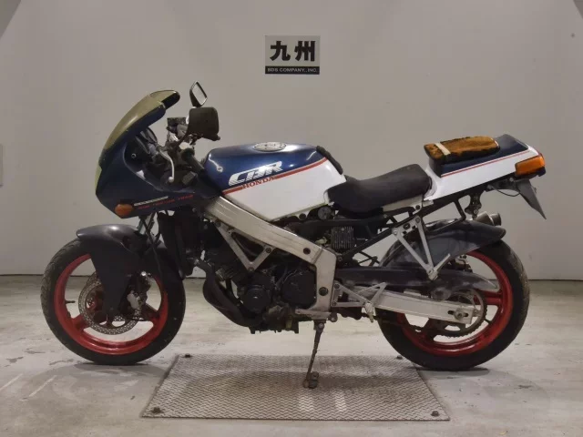 Honda CBR250R