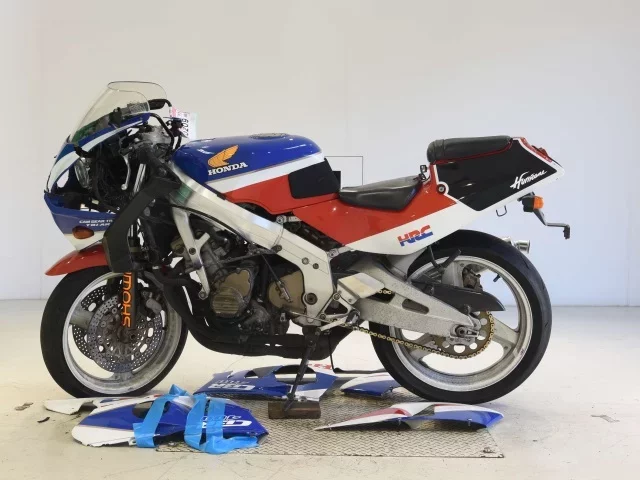 Honda CBR400RR
