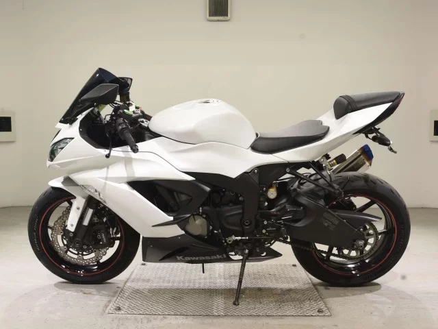 Kawasaki ZX-6R