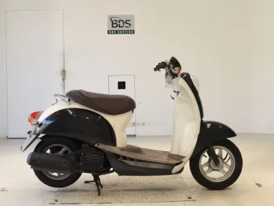 Honda CREA SCOOPY