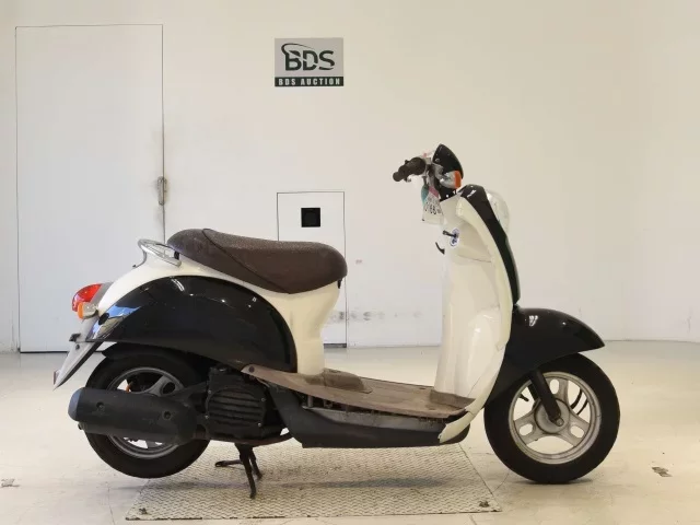 Honda CREA SCOOPY