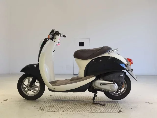 Honda CREA SCOOPY