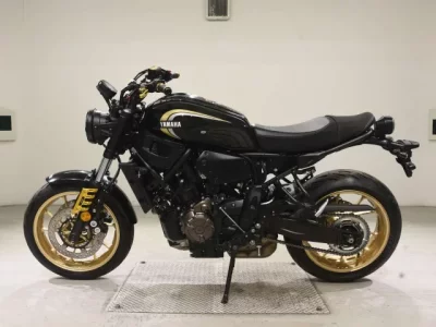 Yamaha XSR700-2  с аукциона в Японии