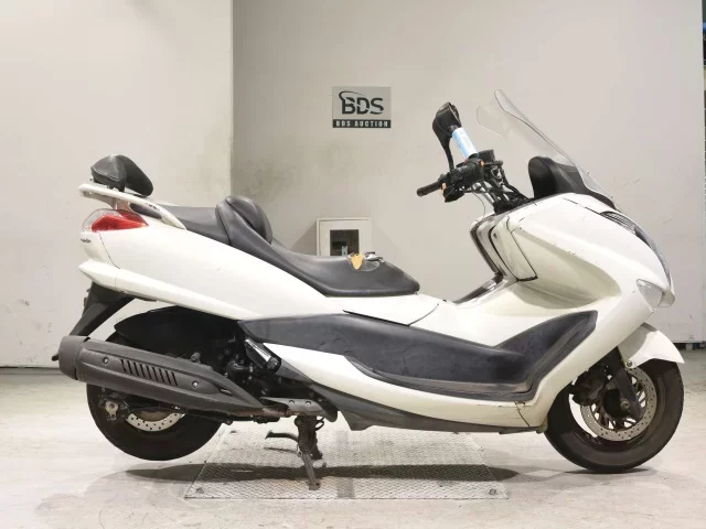 Yamaha MAJESTY 250-4