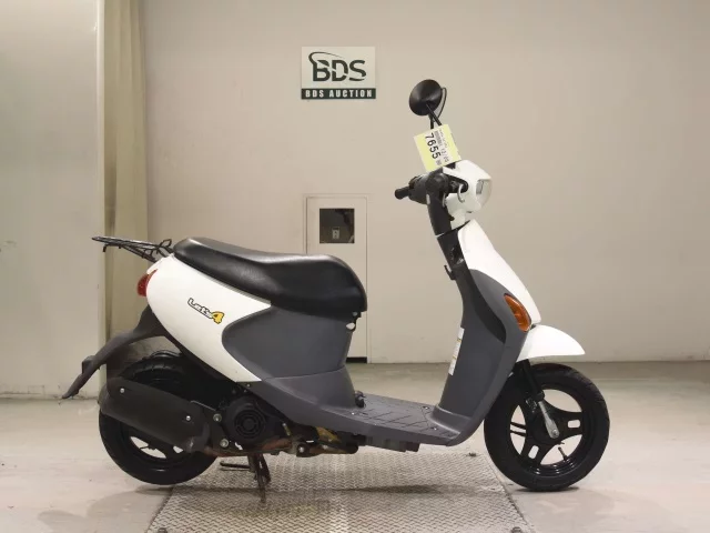 Suzuki LET S4