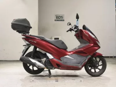 Honda PCX125-3