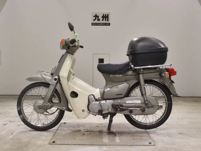 Honda C50-E