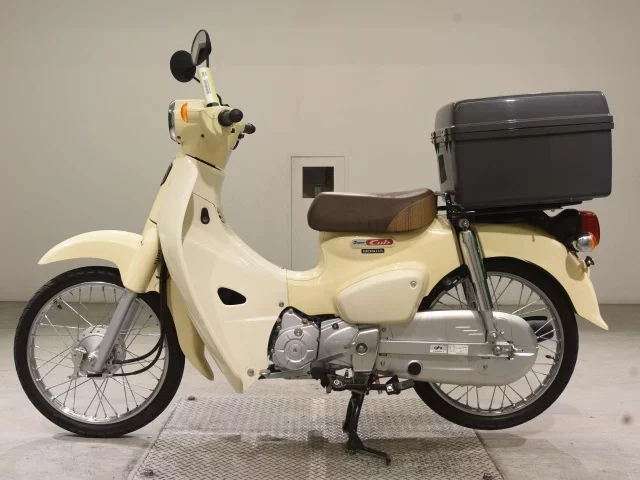 Honda C50-3