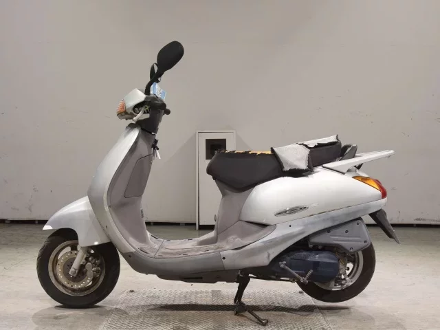 Honda LEAD 100